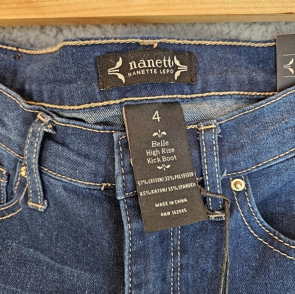 Nanette Lepore Belle High Rise Kick Boots Med Wash Jeans Sz 4 Casual Comfort - Picture 5 of 11